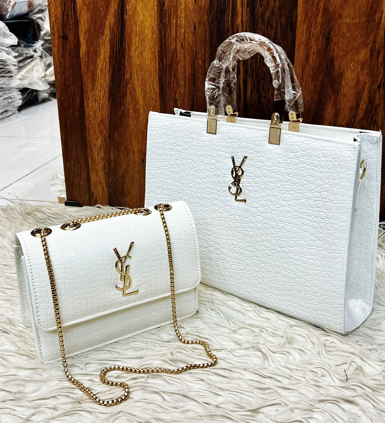 Signature W-Lock Textured Handbag