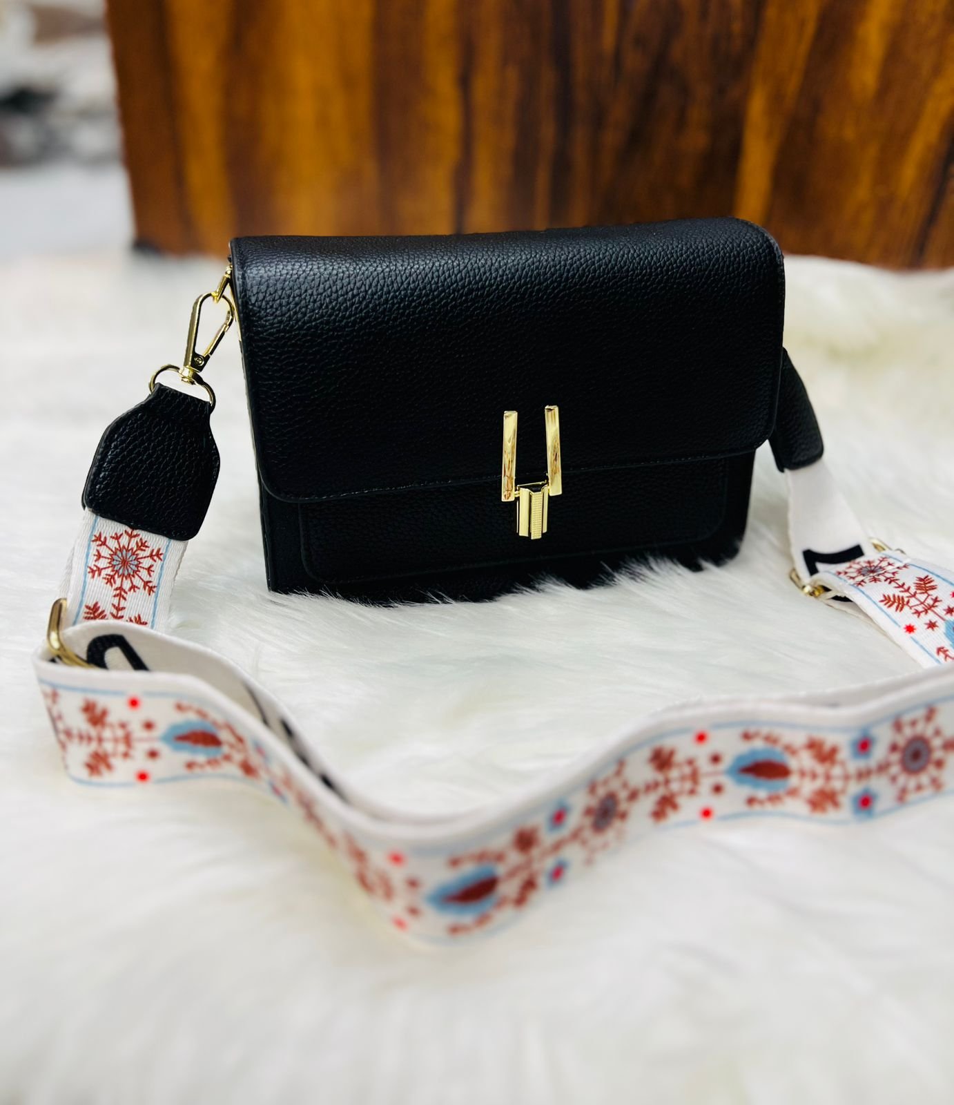 SKL Premium Textured Crossbody Handbag