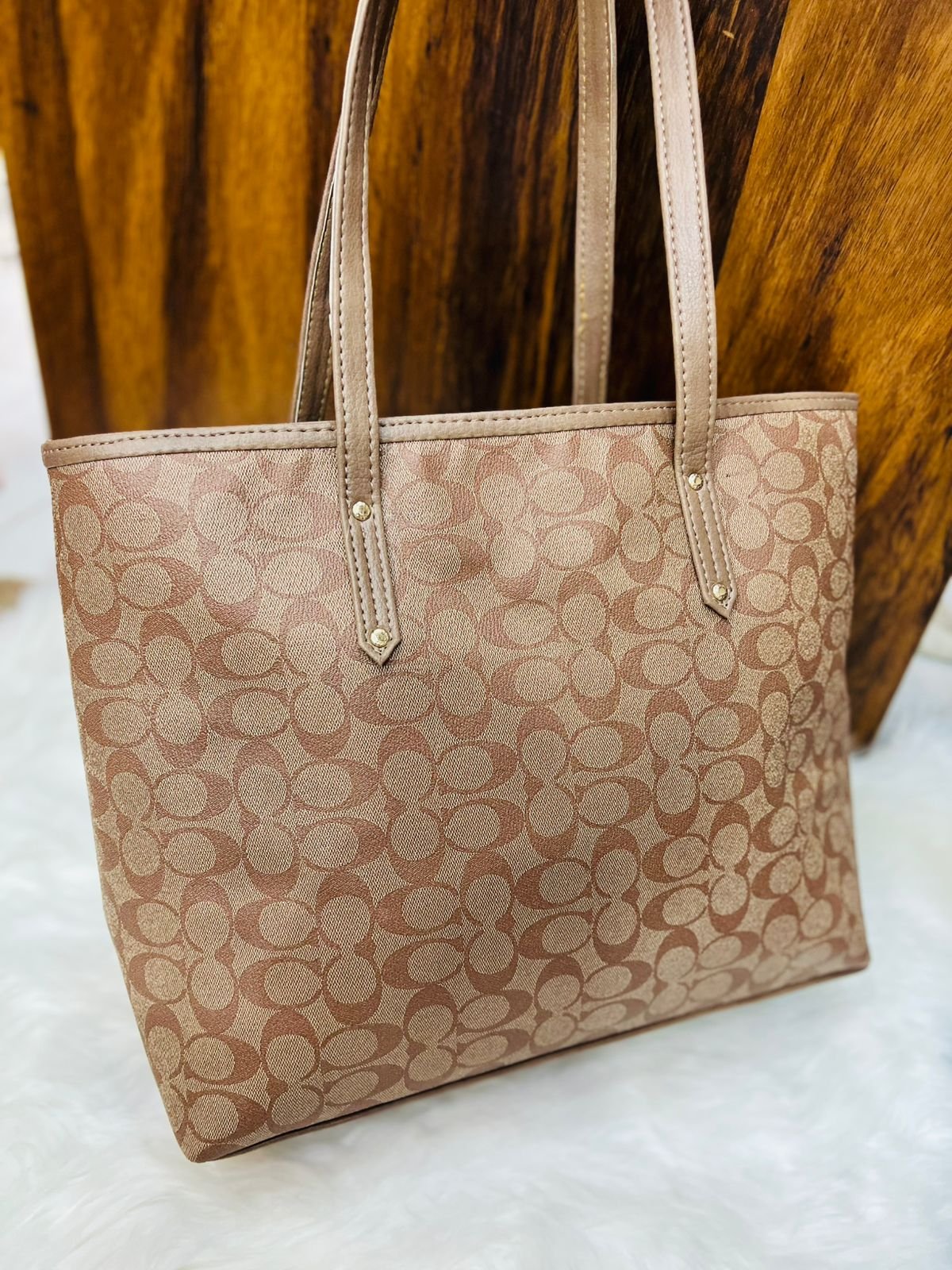 Signature Belted  Shoulder Bag