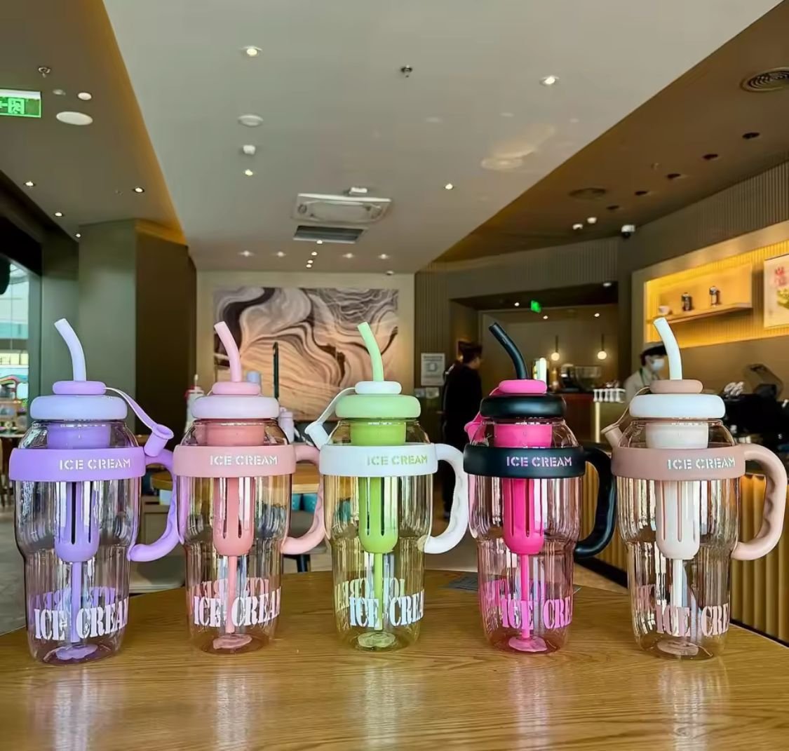 1300ml Adorable Ice Cream Shaped Water Bottle