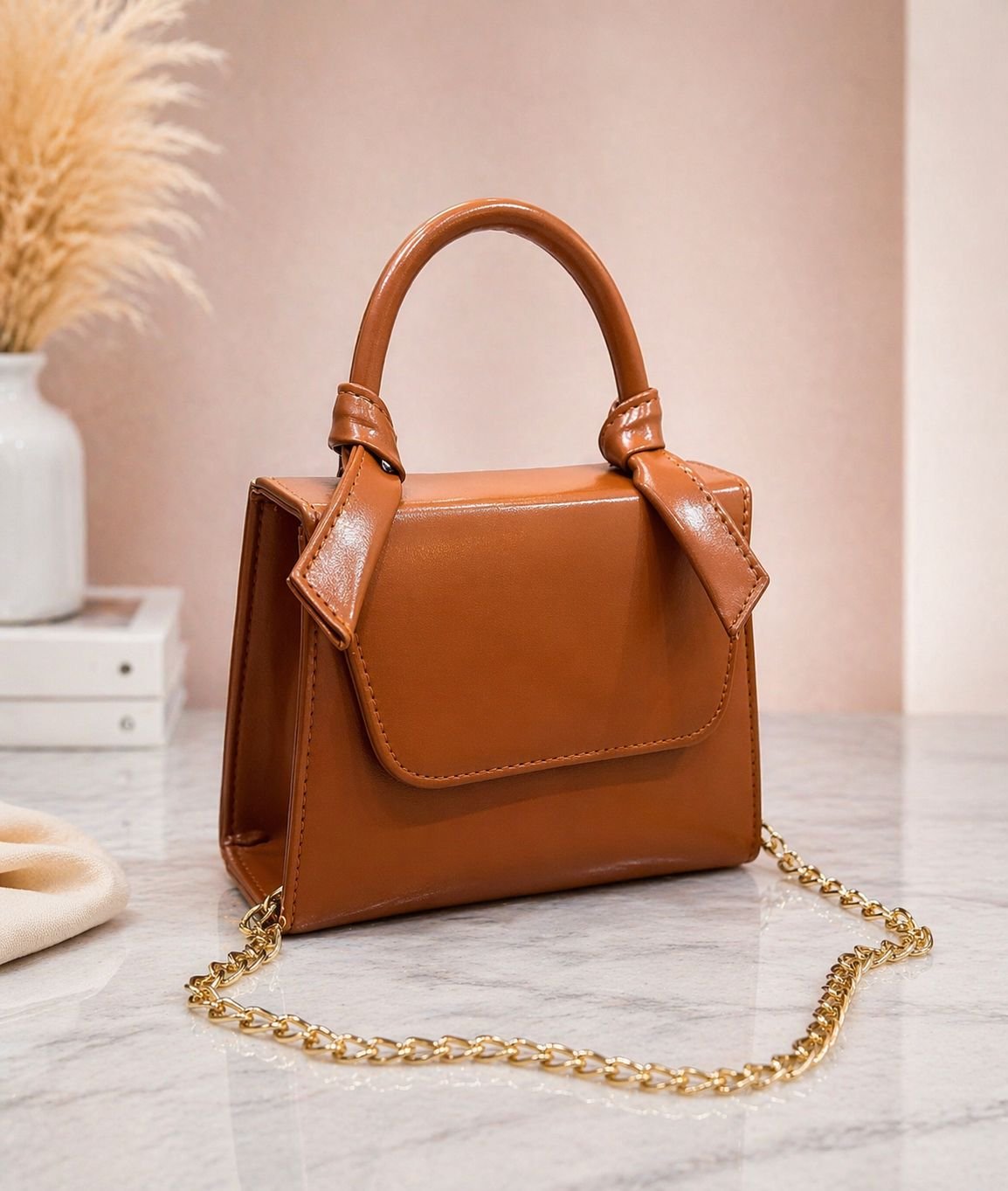 Diamond-Quilted Chain Crossbody