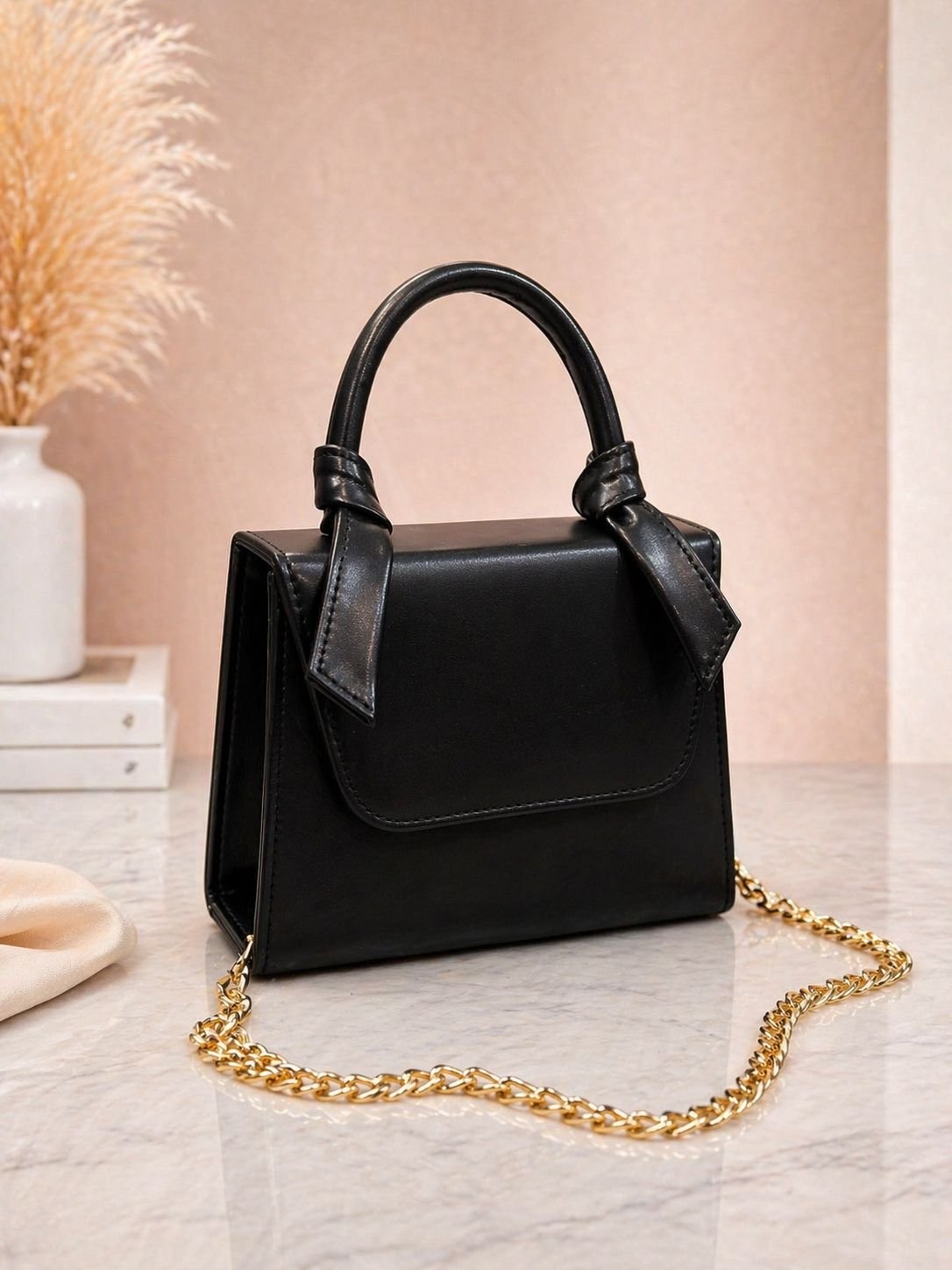 Diamond-Quilted Chain Crossbody