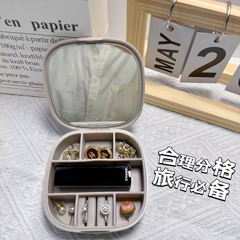 Mini Travel Jewelry Organizer